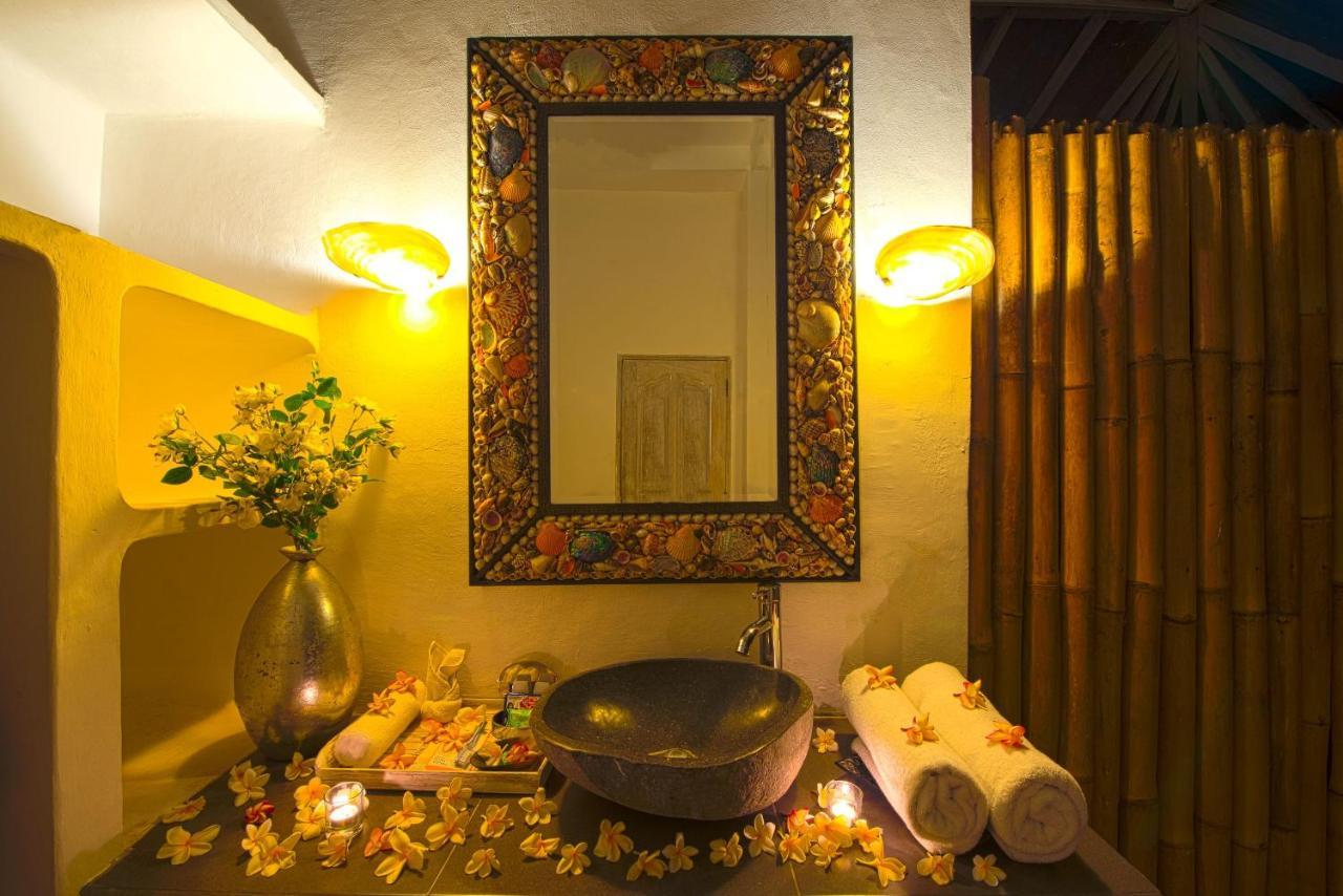 Villa Enjoy - Seminyak Center Екстер'єр фото