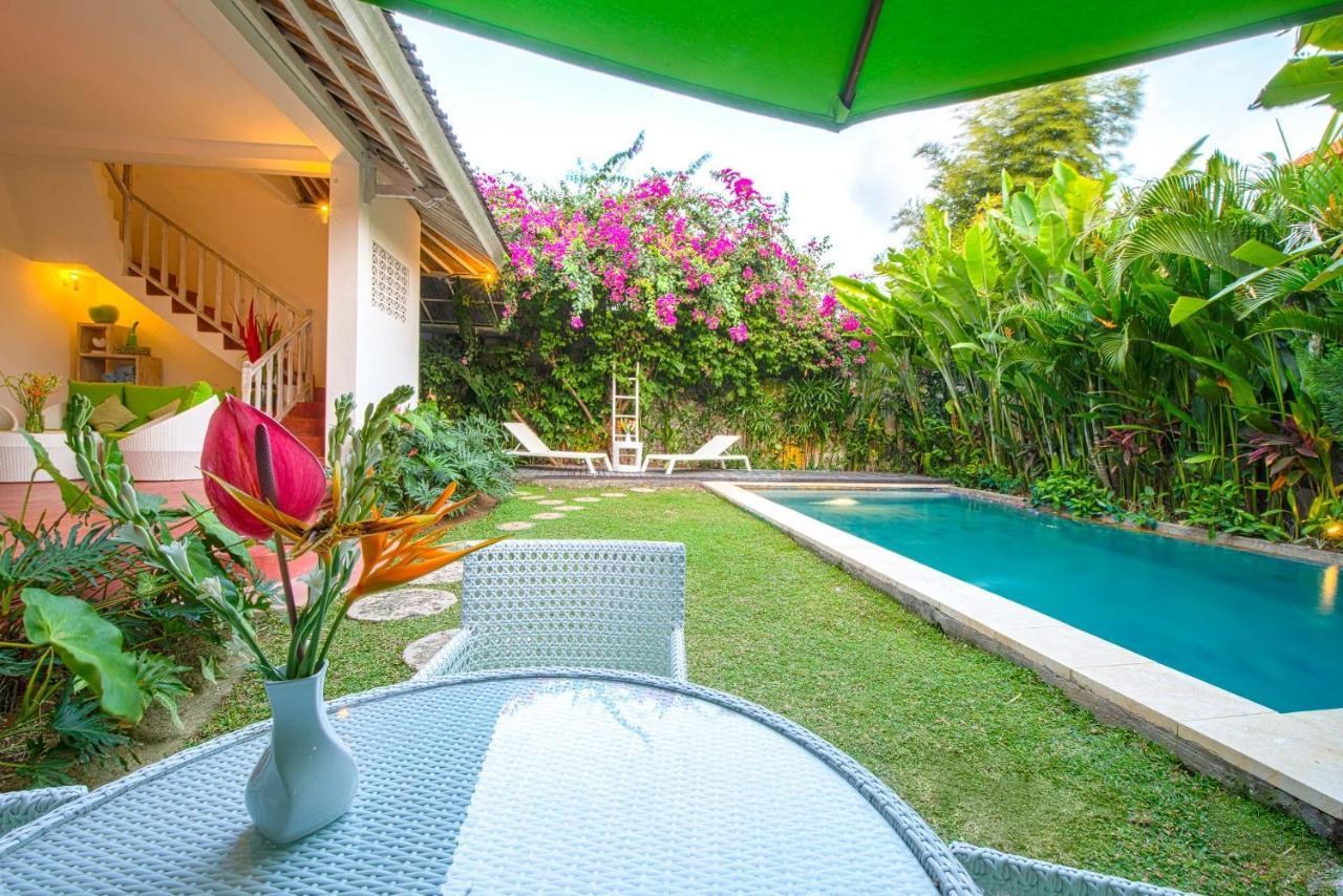 Villa Enjoy - Seminyak Center Екстер'єр фото
