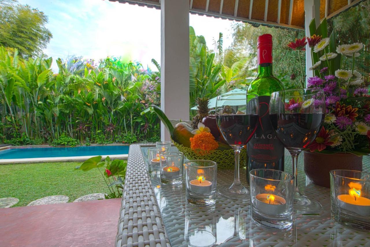 Villa Enjoy - Seminyak Center Екстер'єр фото