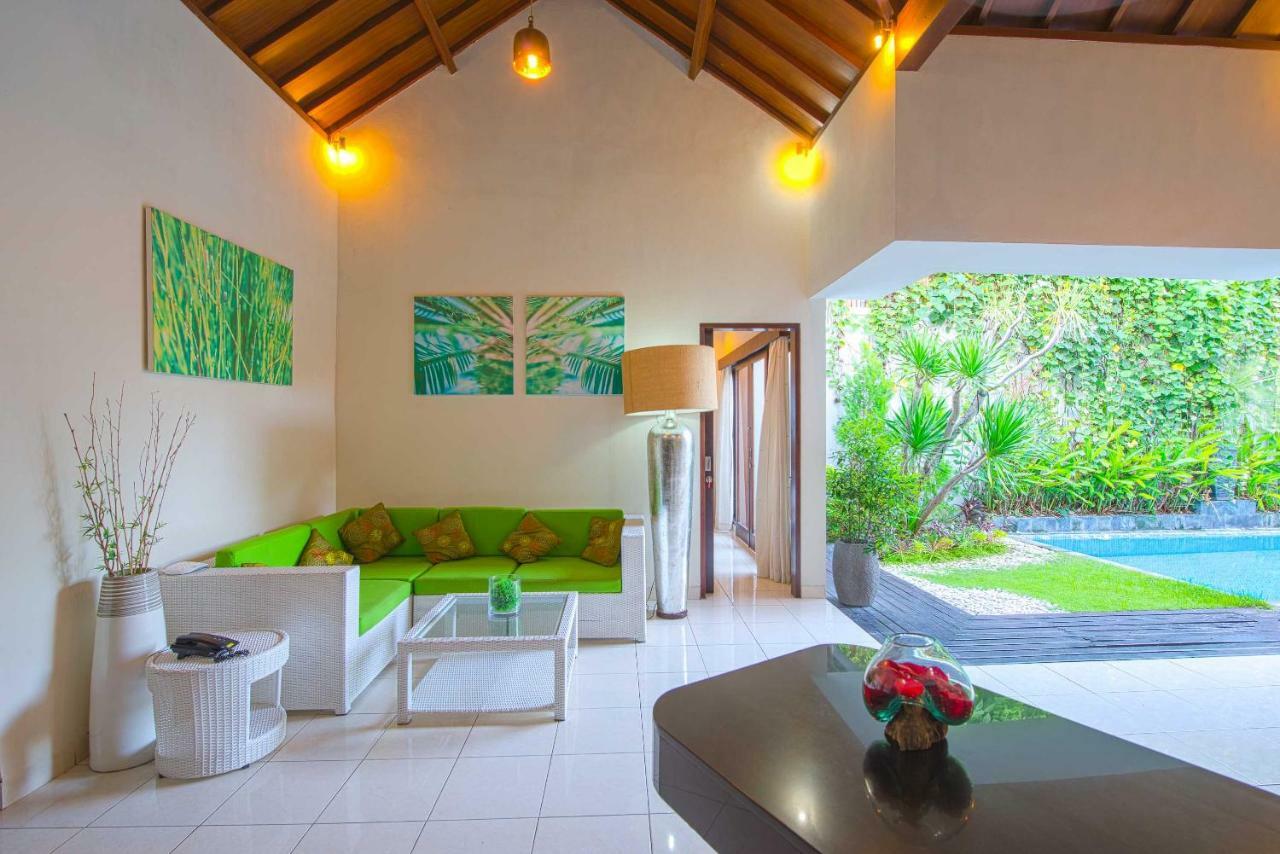 Villa Enjoy - Seminyak Center Екстер'єр фото