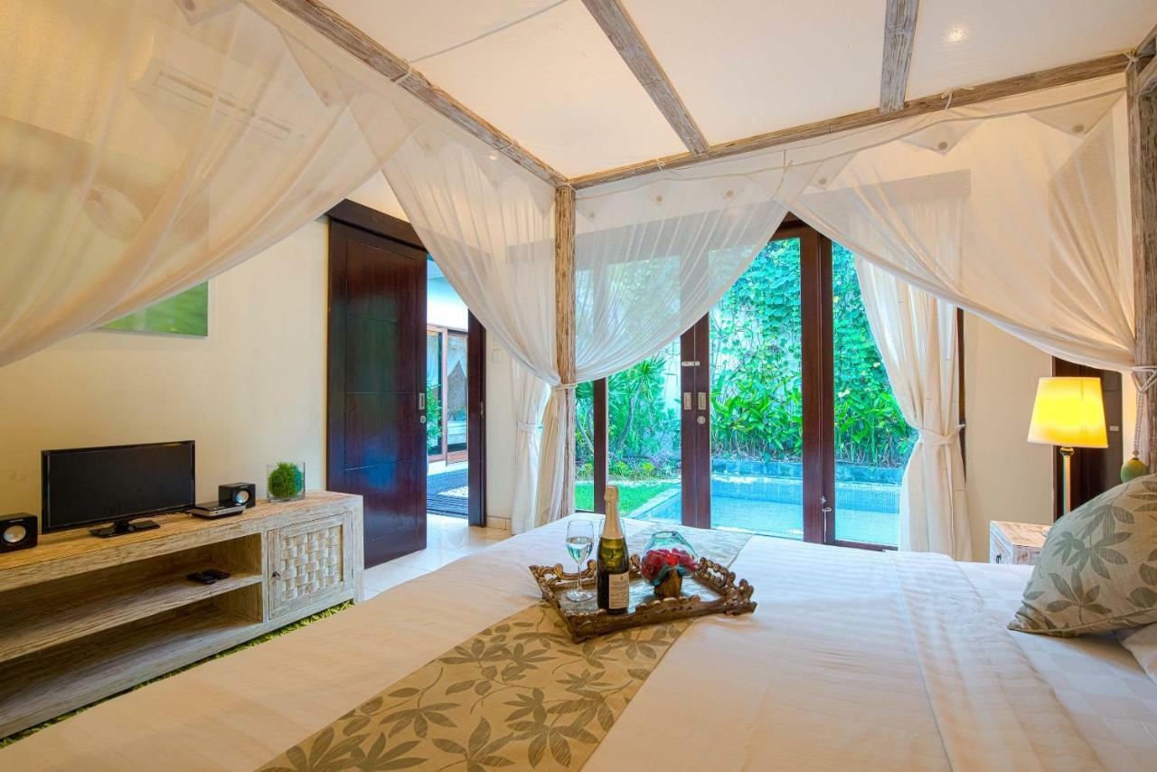 Villa Enjoy - Seminyak Center Екстер'єр фото